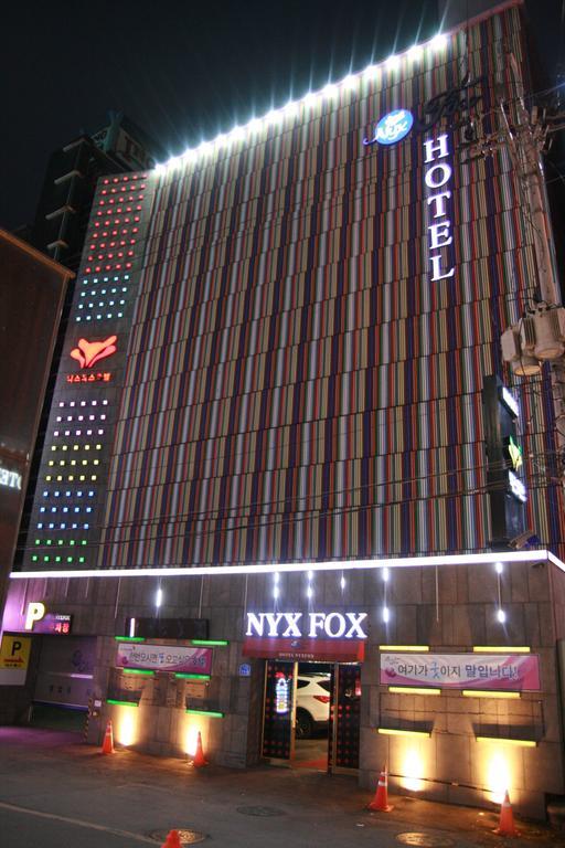 Nyx Fox Hotel Cheonan Exterior foto